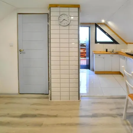 Apartment, Апартаменты Jezierzany